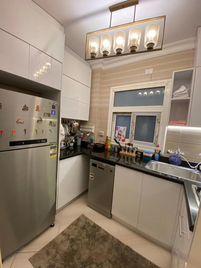 Madinaty Well-Furnished 3- Bedroom Apartment - شقة فندقيه للايجار مدينتي Madinat ash Shuruq Exteriér fotografie